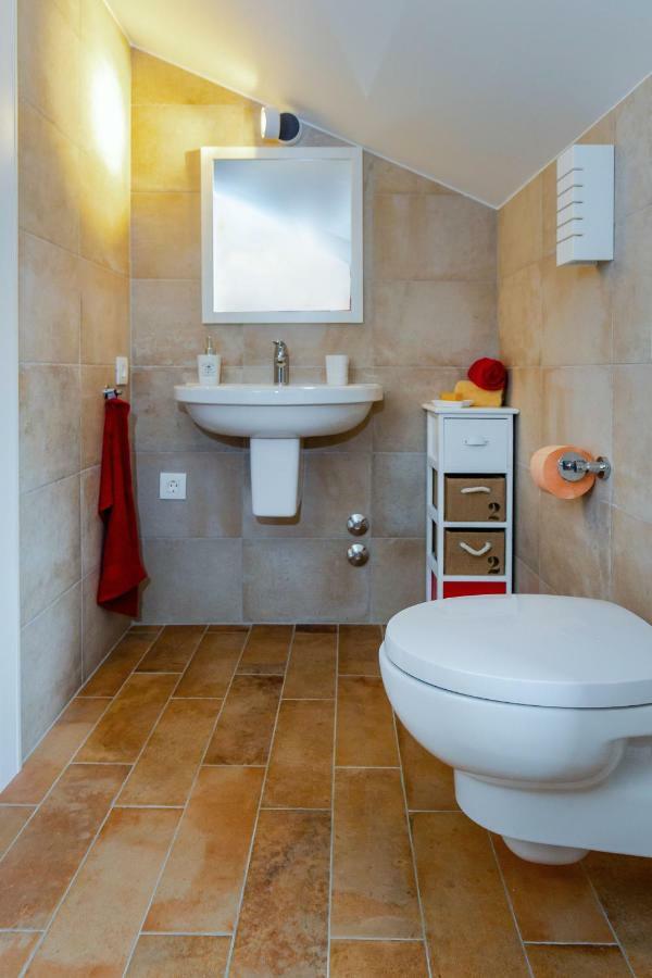 Apartment Li Tar-Vabriga Bagian luar foto